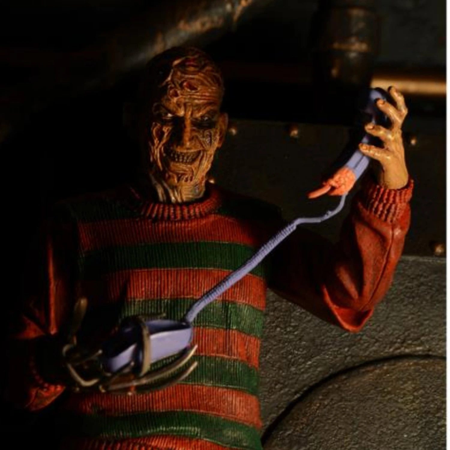 NECA NIghtmare On Elm Street Ultimate 7" Freddy Kreugar 16 NECA NIghtmare On Elm Street Ultimate 7" Freddy Kreugar - Image 14