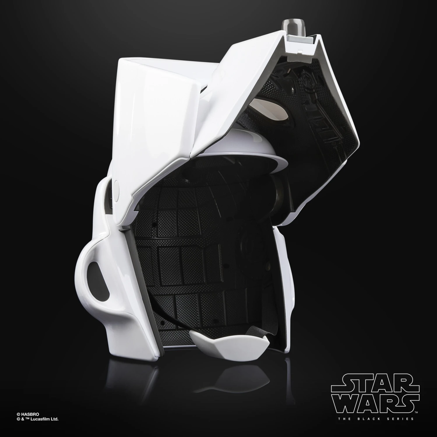 Hasbro Star Wars The Black Series Biker Scout Helmet 7 Hasbro Star Wars The Black Series Biker Scout Helmet - Image 5
