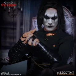 The Crow Mezco One:12 Collective Action Figure -NERDZOIC Sales crow18 983981